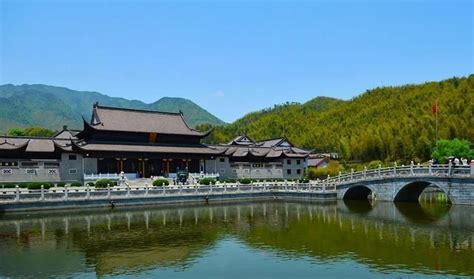 百丈山力行禅寺|百丈山（江西奉新县山峰）